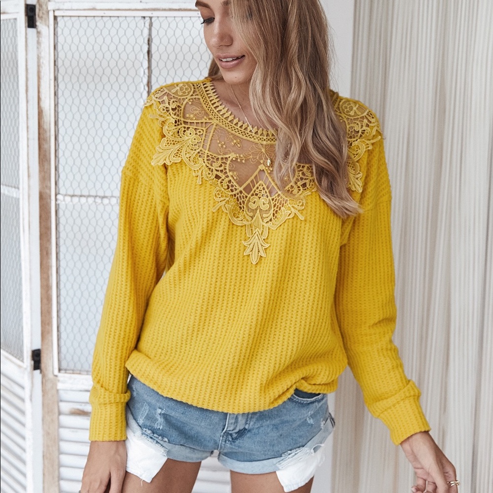 🔥🆕Lace Neckline Long Sleeve Top Yellow